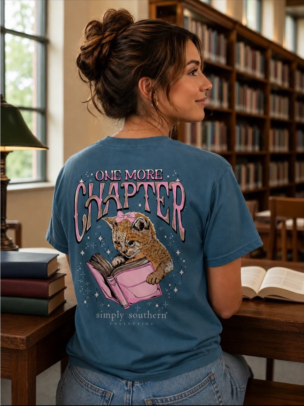 Simply Southern One More Chapter Tee Women’s XL Cat Reading Book T-shirt New